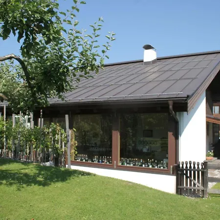 In St Johann In Tyrol With A Garden アパート サンクト・ジョアン・イン・チロル